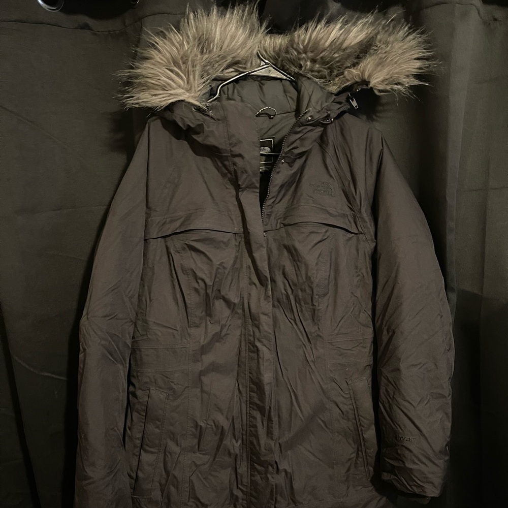 North Face Arctic parka size large black with gray faux fur hood
